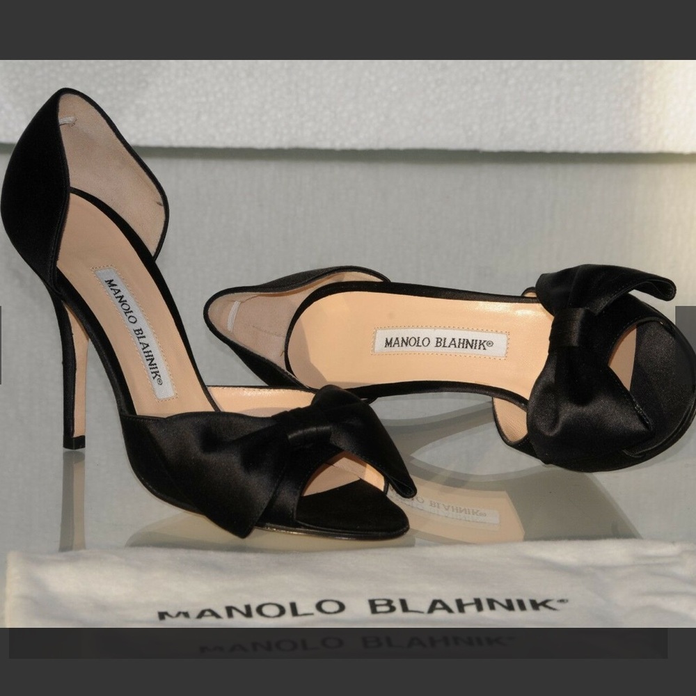 CCO! Manolo Blahnik Satin slip on size EU 41
